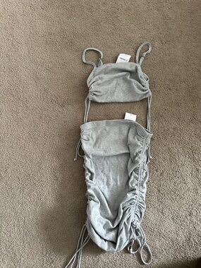 Forever 21 Light Gray Ribbed Skirt set